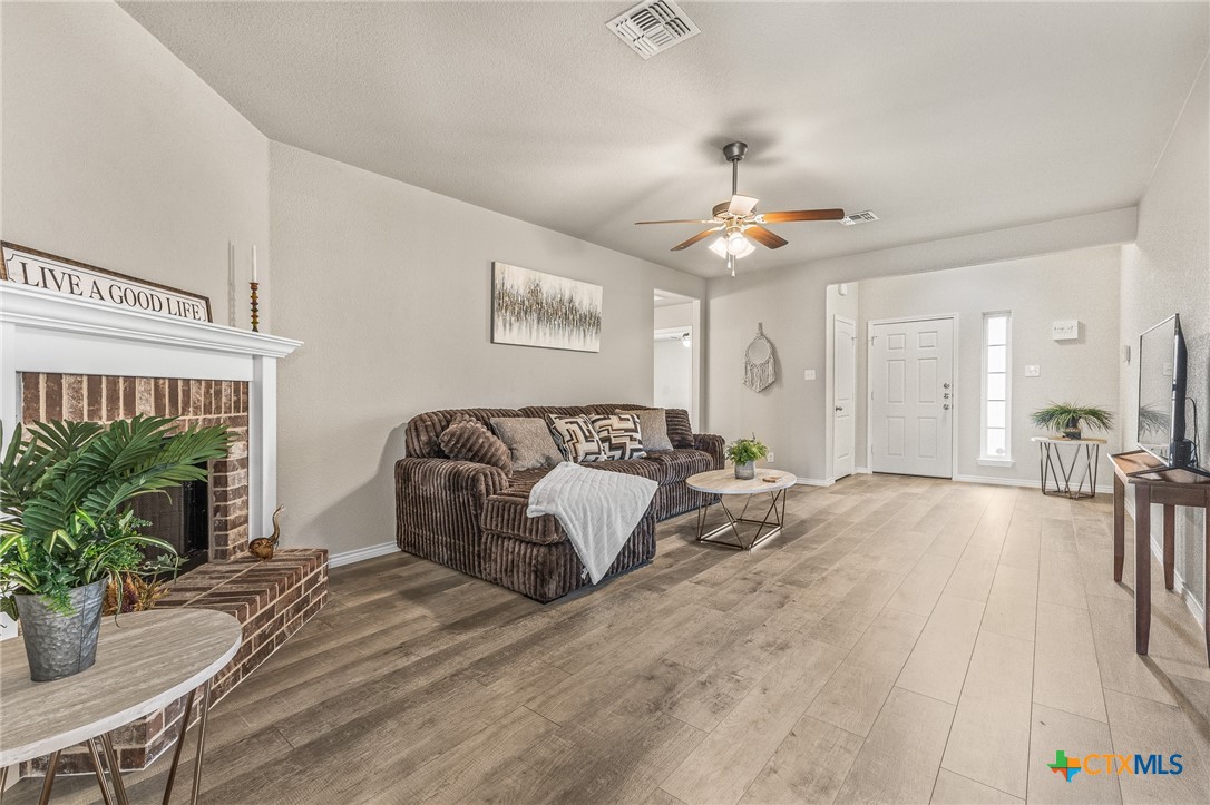 2512 Tarrant County Drive