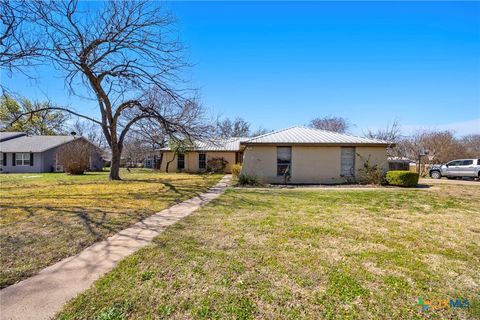 Photo of 320 Highland Drive, Burnet, TX 78611 (MLS # 606124)