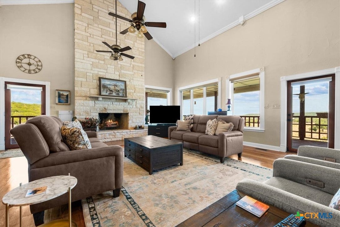 1500 County Road 161