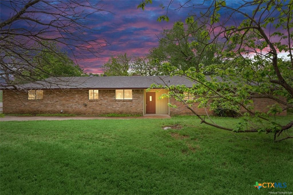 Photo of 4912 S Pea Ridge Road, Temple, TX 76502 (MLS # 610076)