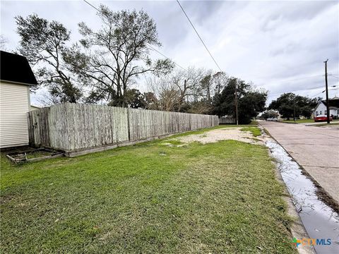 A home in El Campo