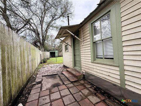 A home in El Campo