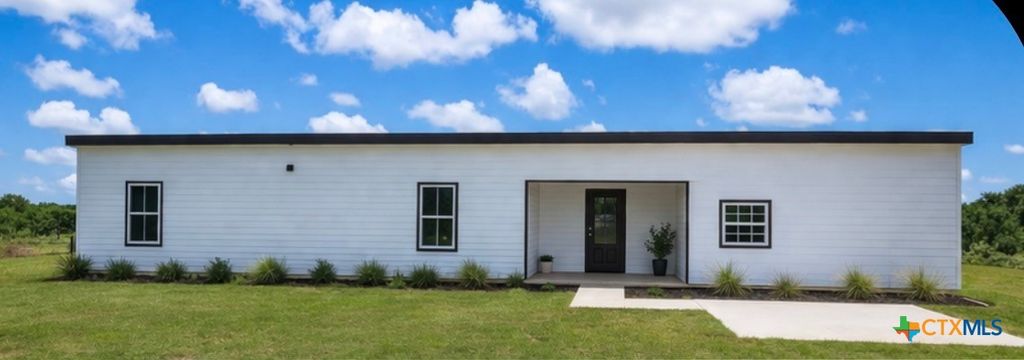 Photo of 950 Highsmith Road, Luling, TX 78648 (MLS # 611191)