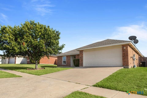 Photo of 1312 Copper Creek Drive, Killeen, TX 76549 (MLS # 622547)