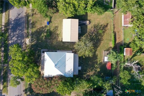 A home in Yoakum