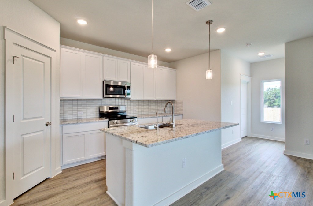 3505 White Cloud Drive Road