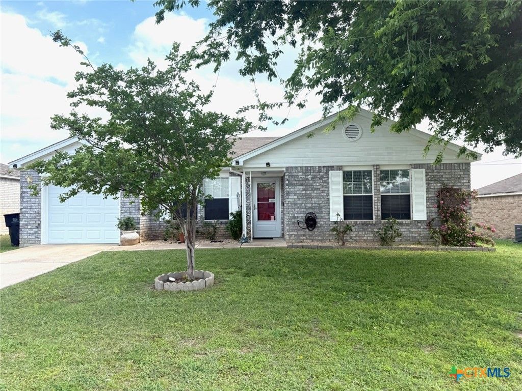 Photo of 5106 Williams Drive, Temple, TX 76502 (MLS # 610132)