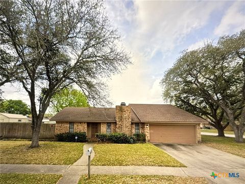 Photo of 105 Chesapeake Avenue, Victoria, TX 77904 (MLS # 599620)