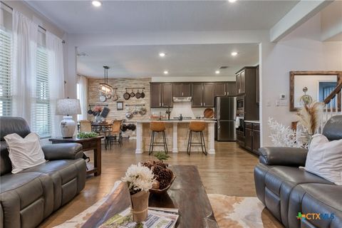 Photo of 1531 Esser Crossing, New Braunfels, TX 78132 (MLS # 611564)