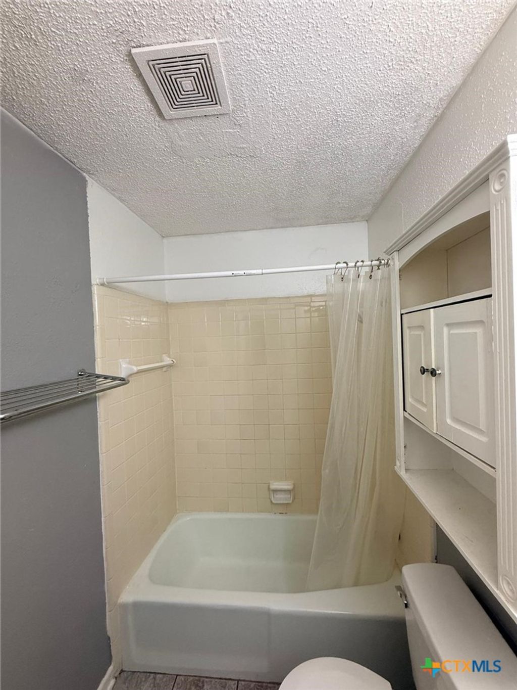 Photo of 1010 Stephen Street, Killeen, TX 76542 (MLS # 609805)