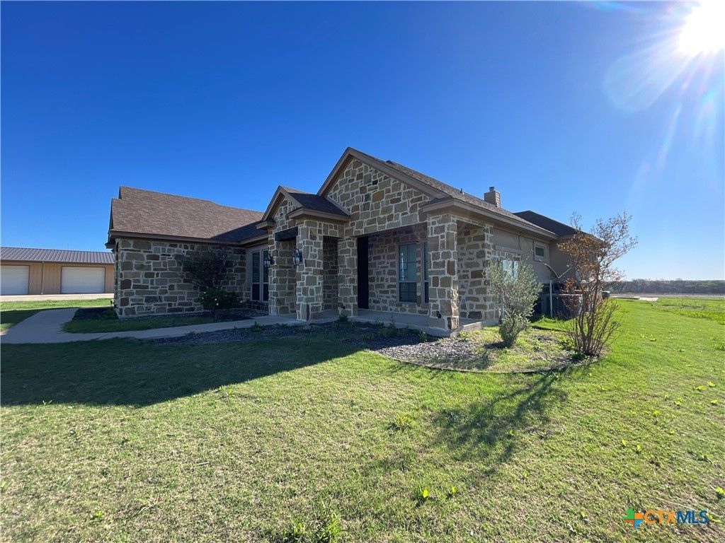 Photo of 11023 Bigham Road, Troy, TX 76579 (MLS # 607370)