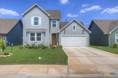 Photo of 437 Signe, Seguin, TX 78155 (MLS # 622952)