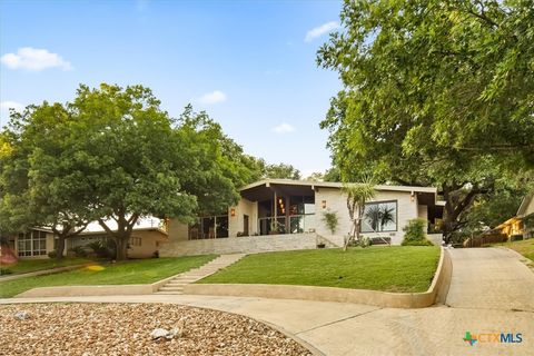 A home in San Marcos