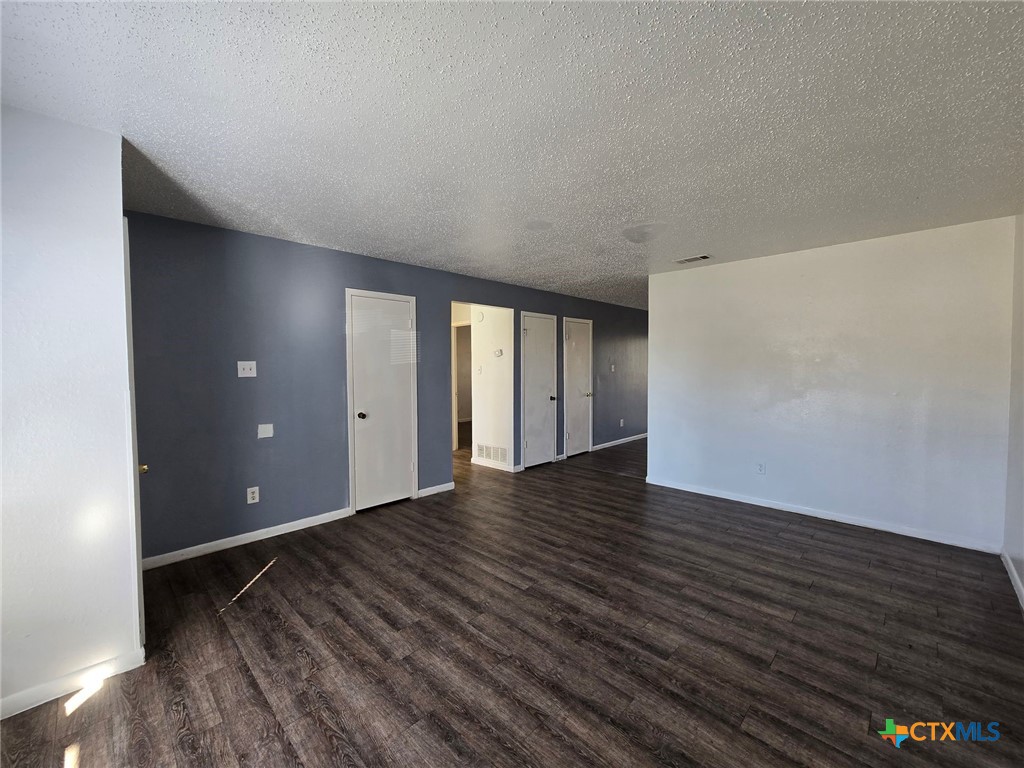 1305 Indian Trail
