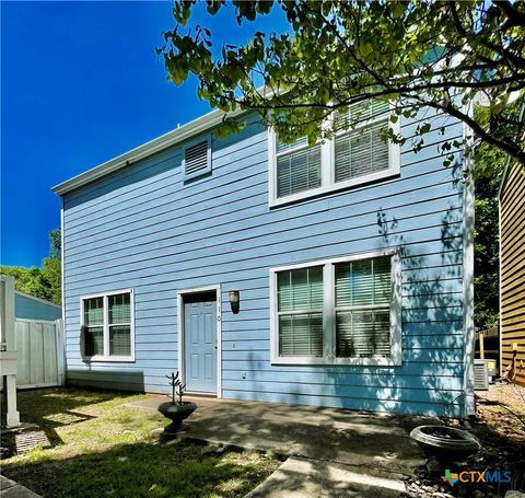 Photo of 110 Rush Haven Haven, San Marcos, TX 78666 (MLS # 606238)