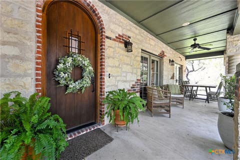 Photo of 700 Willow Creek Road, Salado, TX 76571 (MLS # 618570)