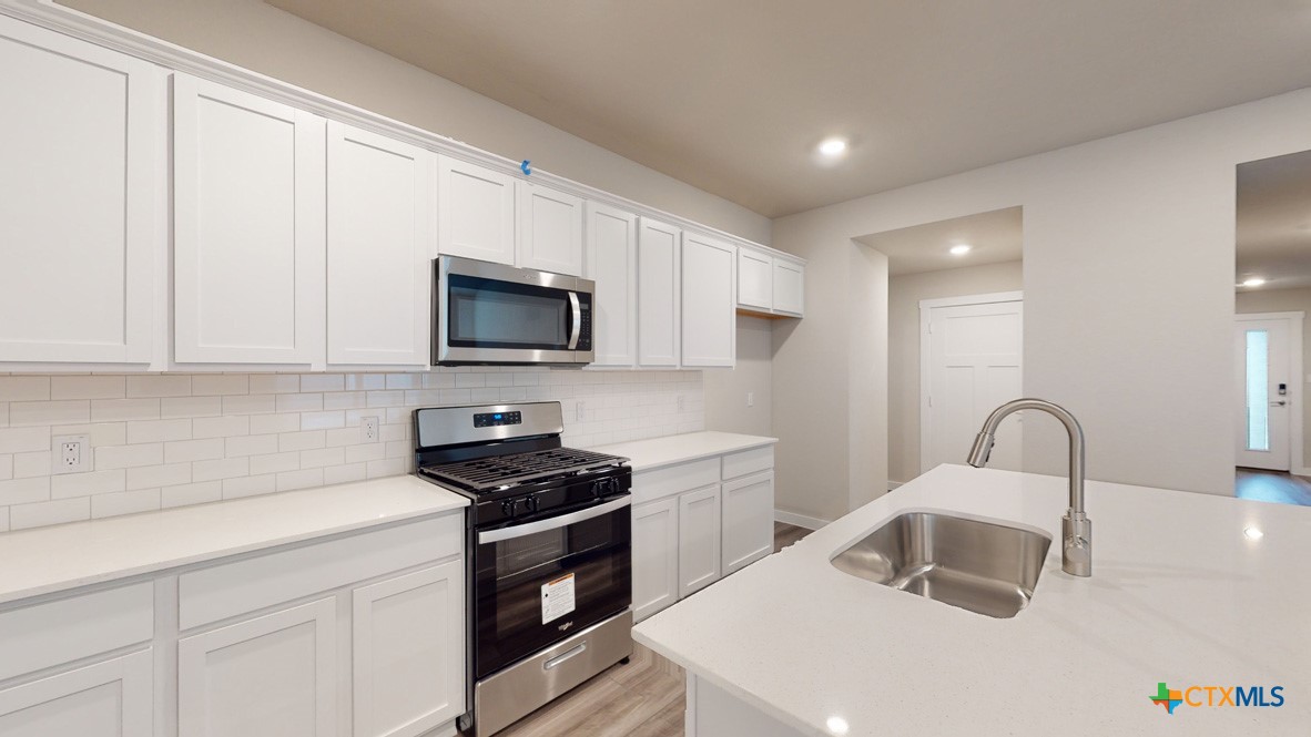 4019 Illian Cove