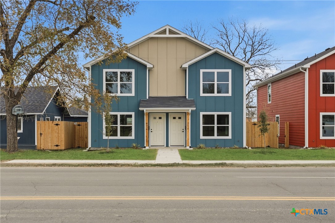 905 S Martin Luther King Jr Drive A&B