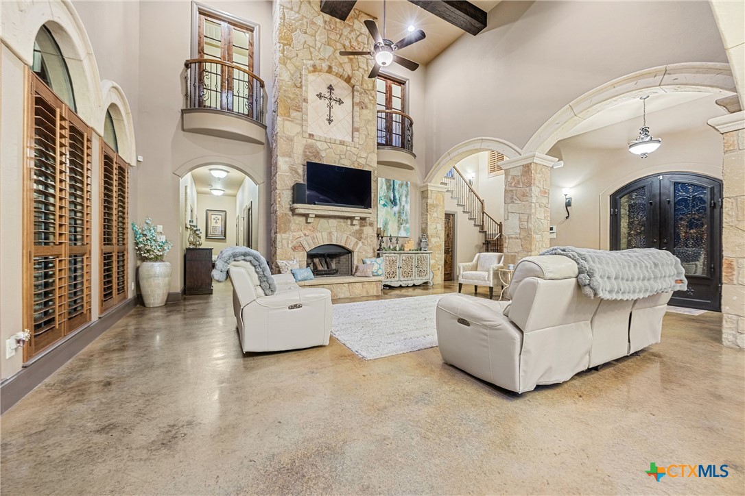 509 Hickory Drive