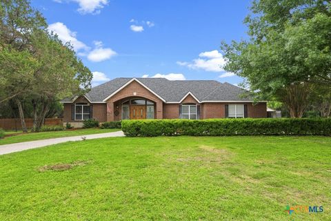 Photo of 71 Horseshoe Trail, New Braunfels, TX 78130 (MLS # 613293)