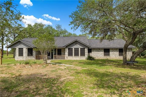 Photo of 296 Cinco Oaks, Victoria, TX 77905 (MLS # 614018)