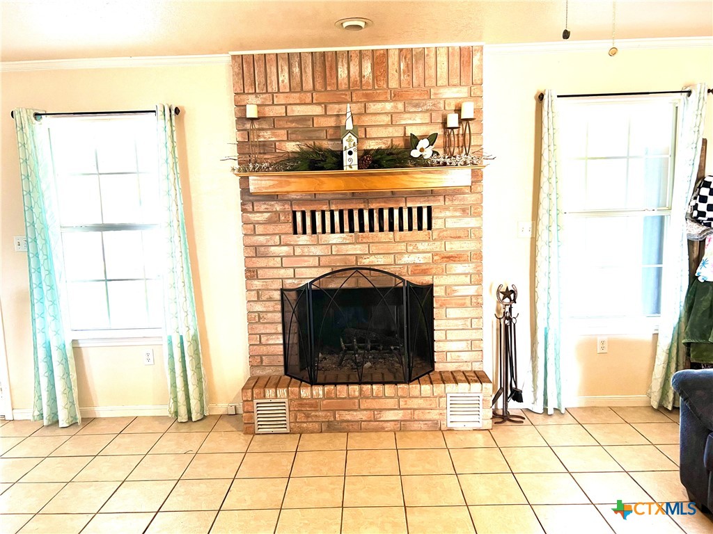 877 Spring Creek Lane