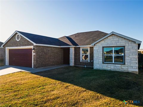 Photo of 2554 Hancock Court, Belton, TX 76513 (MLS # 602437)
