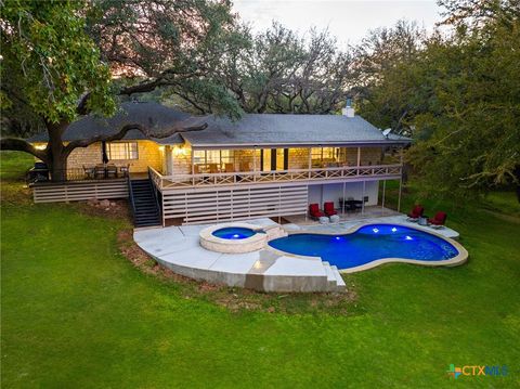 A home in Buchanan Dam