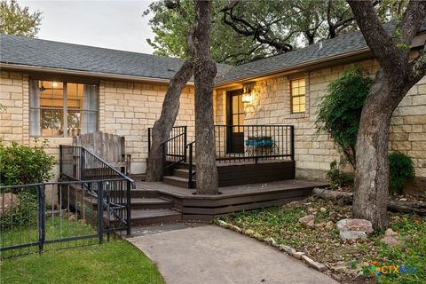 A home in Buchanan Dam