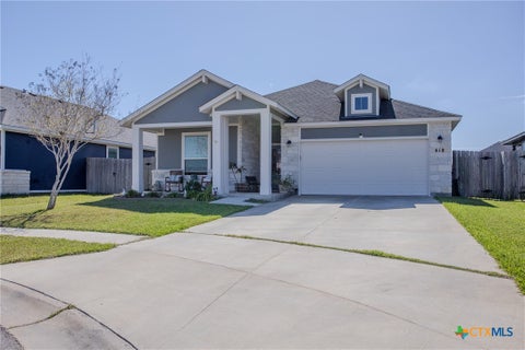 Photo of 418 Brushy Creek Crk, Victoria, TX 77904 (MLS # 626072)