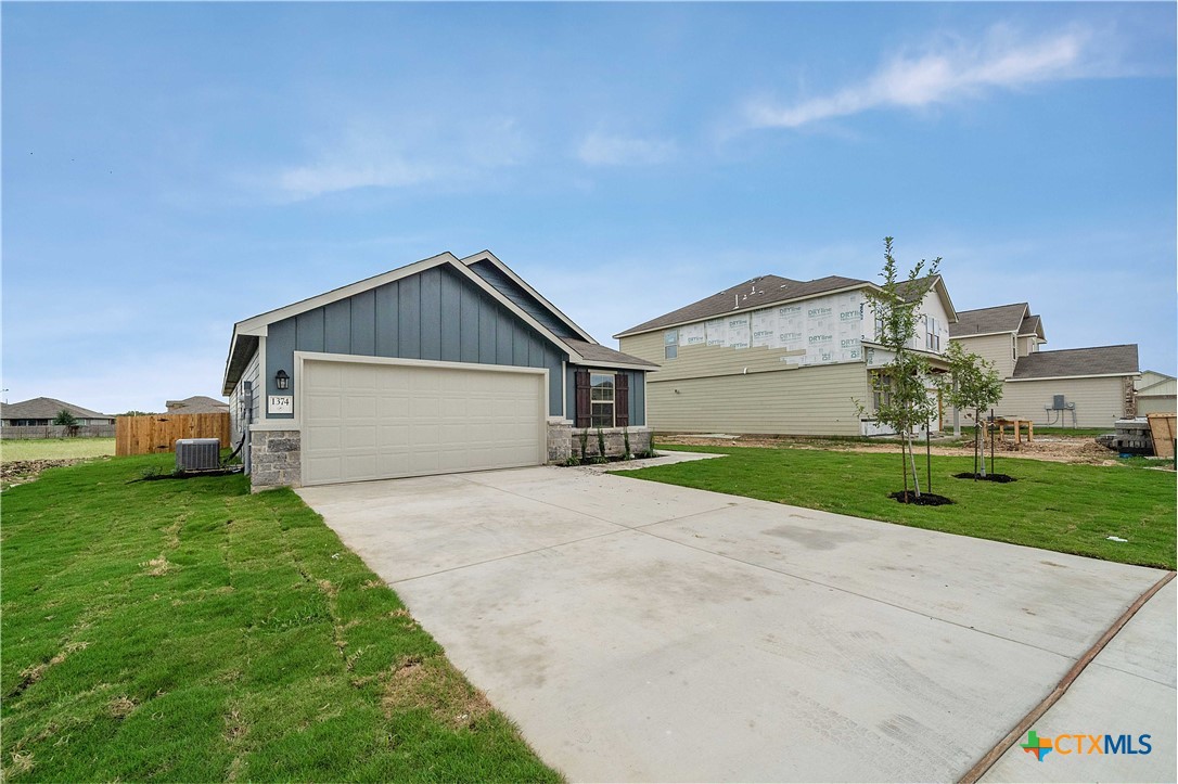 Photo 1 of 24 — 1374 Rios Bend Drive, New Braunfels, TX 78130