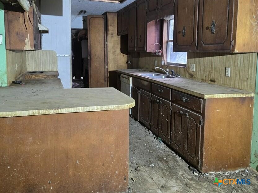 1807 N Wheeler Street