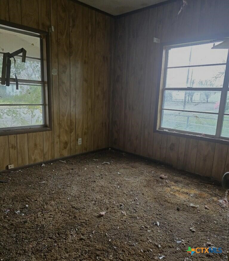 1807 N Wheeler Street