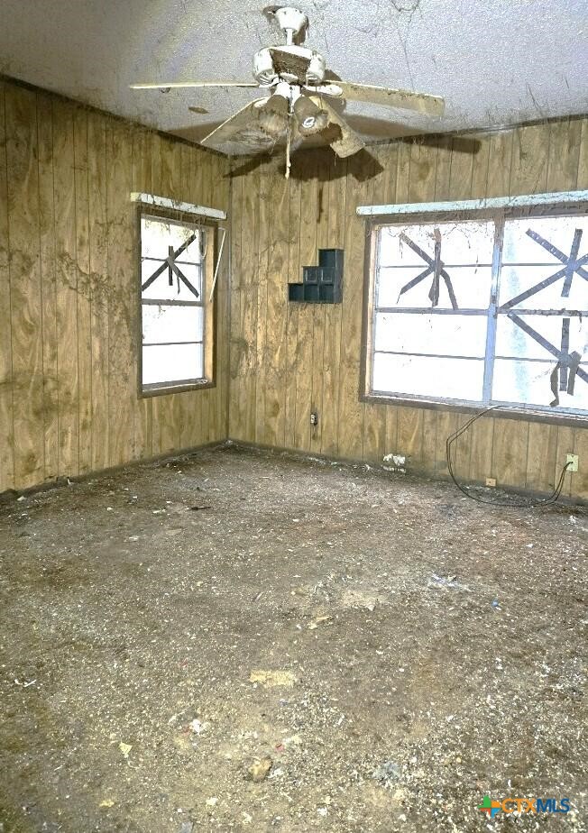 1807 N Wheeler Street