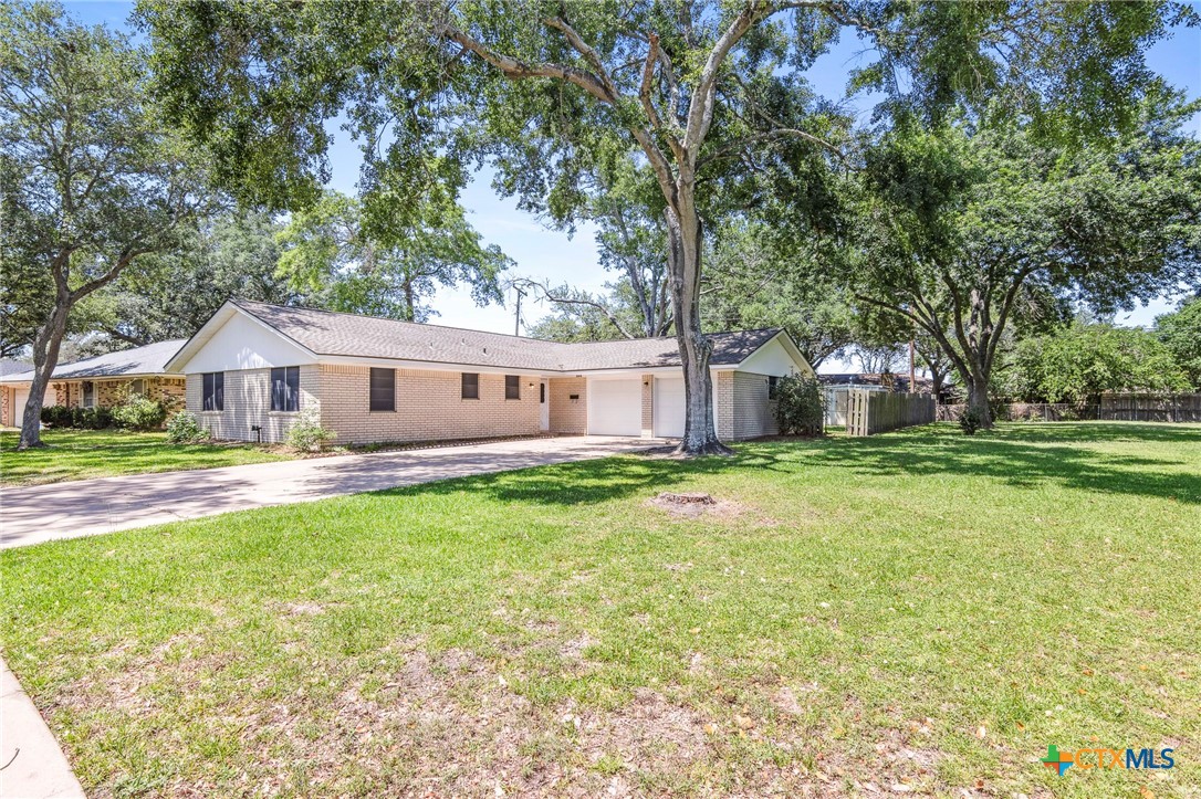 3010 Lamar Circle