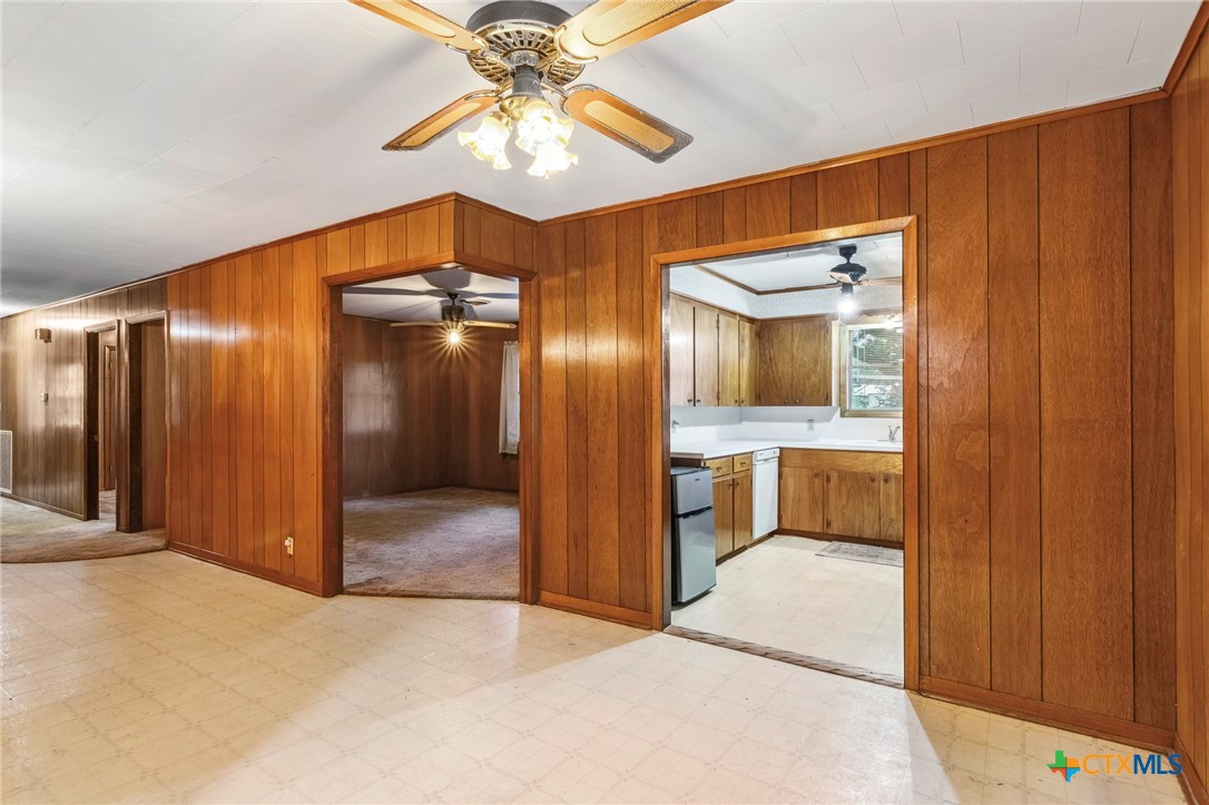 3010 Lamar Circle