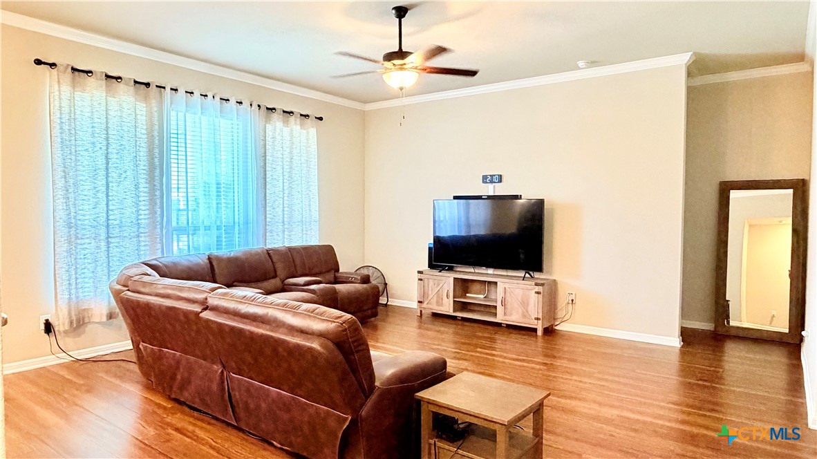 1404 Rolling Brook Drive