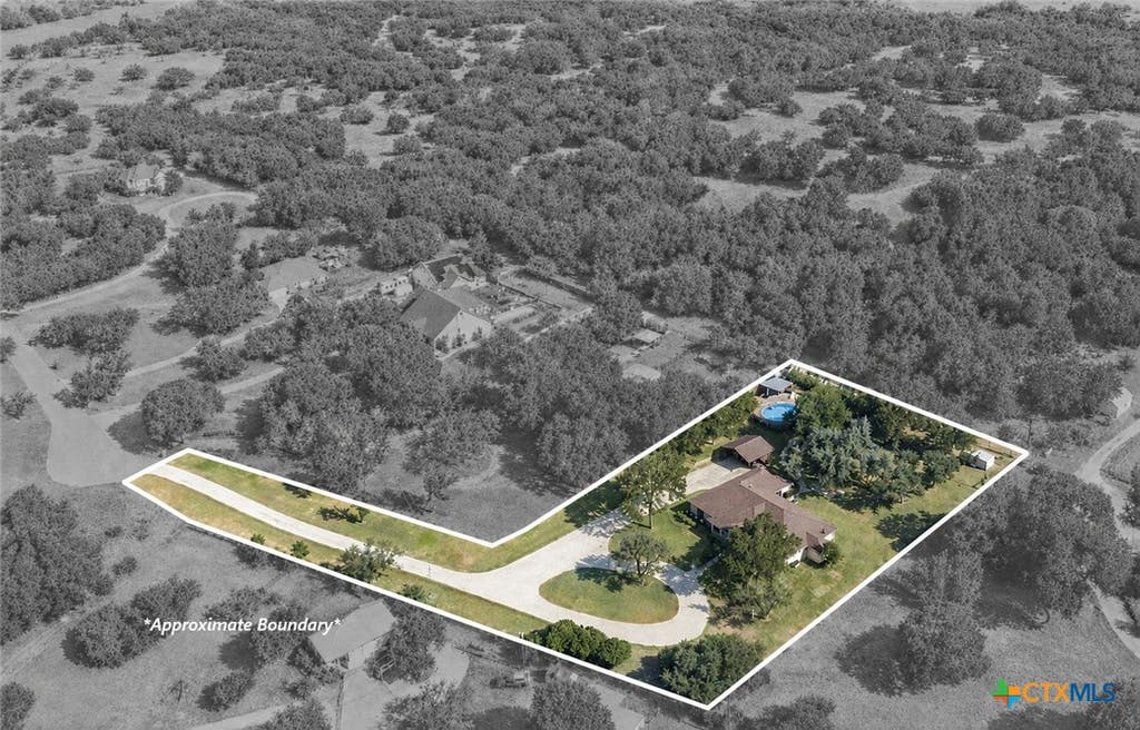 Photo of 125 Circle Vista Drive, Gatesville, TX 76528 (MLS # 620883)