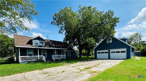 159 Prairie Street Vanderbilt TX 77991