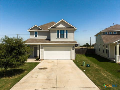 Photo of 120 Blue Agate Court, Jarrell, TX 76537 (MLS # 621997)