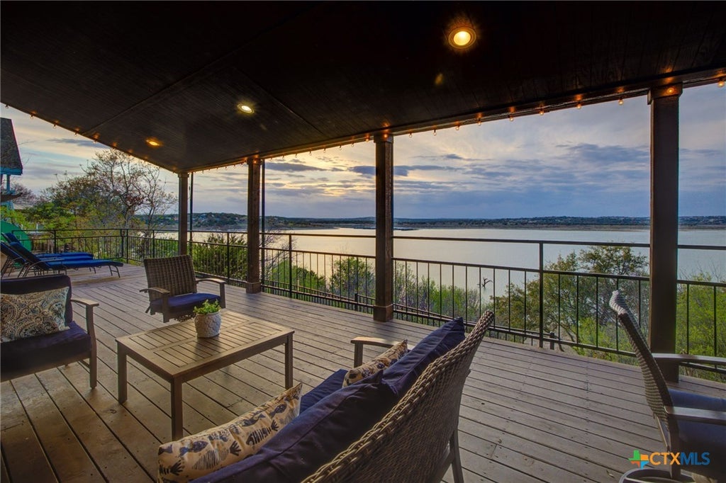Photo of 1683 Glenn Drive, Canyon Lake, TX 78133 (MLS # 605167)