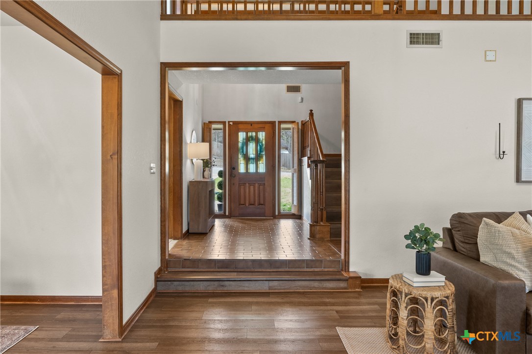 2821 Creek Side Drive