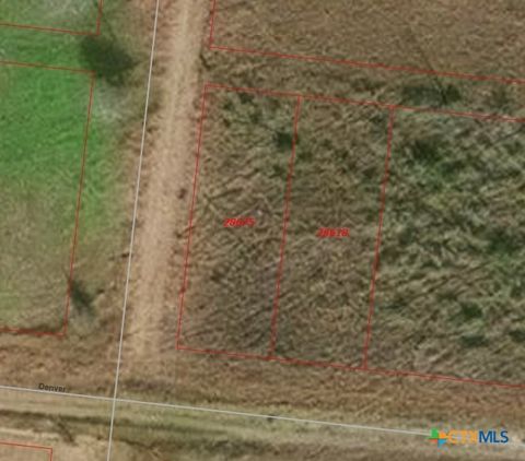 710-712 Denver Seadrift TX 77983