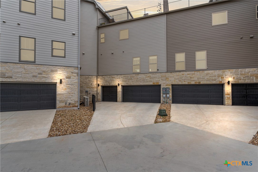 265 John Webster Street