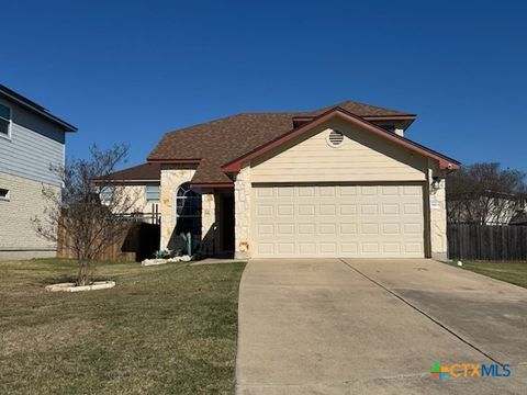 Photo of 9804 River Land Court, Temple, TX 76502 (MLS # 602246)
