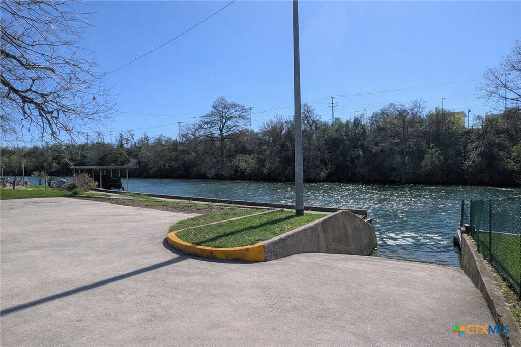 Photo of 445 Granada Drive, New Braunfels, TX 78130 (MLS # 606252)