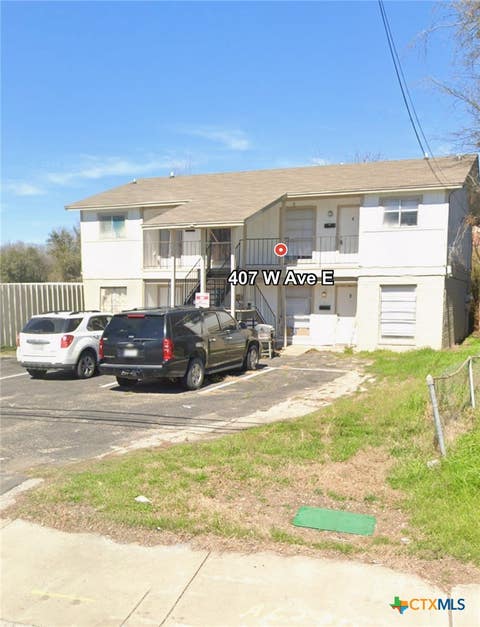 Photo of 407 W AVENUE E, Killeen, TX 76541 (MLS # 623315)