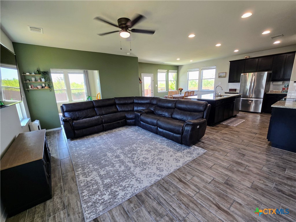 236 Blue Agate Court