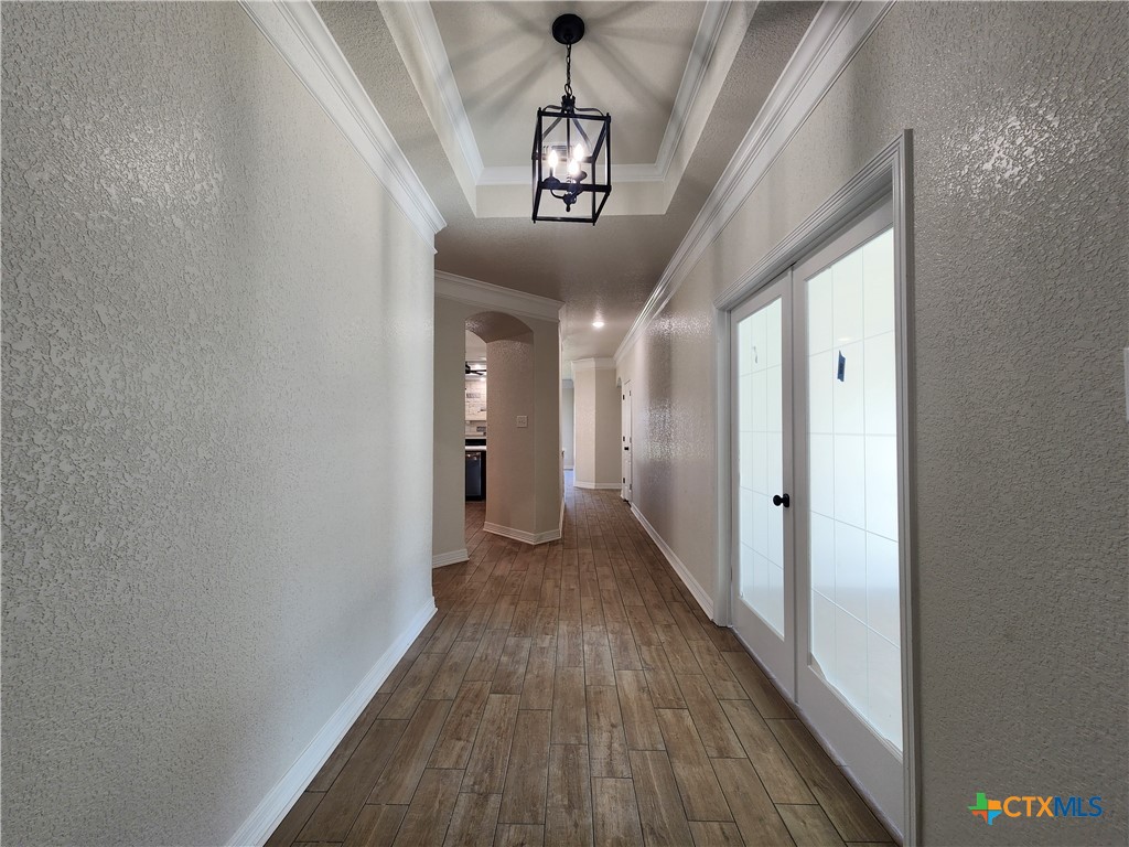 806 Eagle Heights Drive