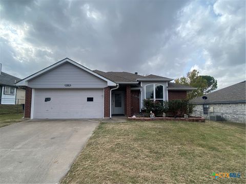 Photo of 2806 Hemlock Drive, Killeen, TX 76549 (MLS # 595549) Photo of 2806 Hemlock Drive, Killeen, TX 76549 (MLS # 595549)